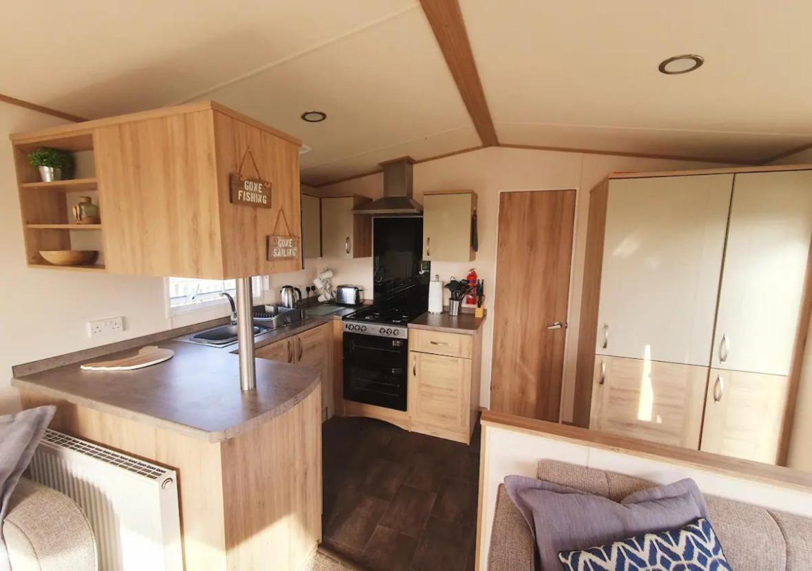 15 Kestrel Close Hot Tub Retreat Tattershall Exterior foto
